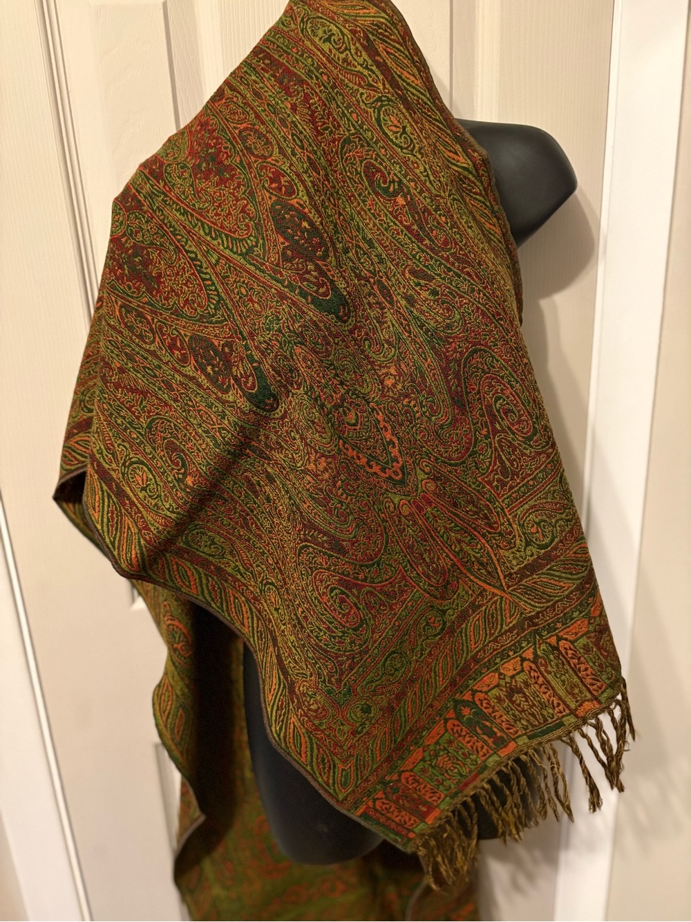 Vtg Striessnig Wien Paisley Jacquard Scarf Shawl Fringed - Green & Brick Red